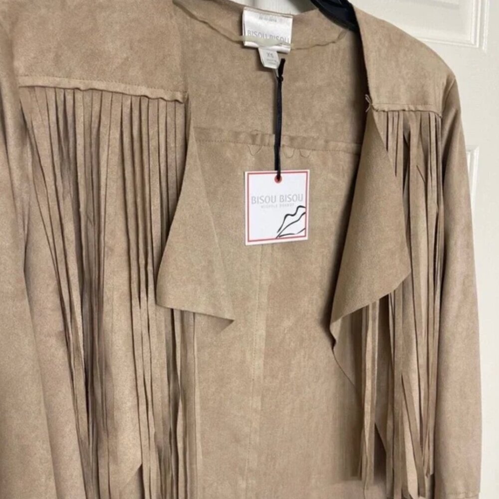 Bisou Bisou Tan Faux Suede Fringe Women’s Jacket Size XS - Picture 2 of 3